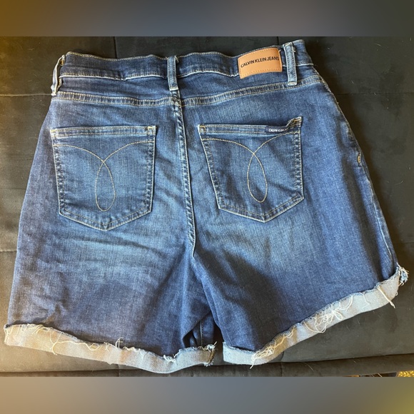 Calvin Klein Jean Shorts - Picture 5 of 5